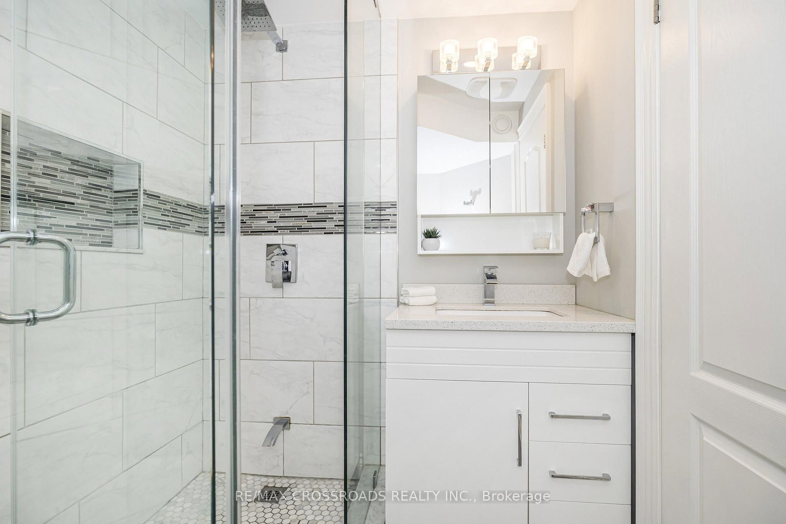21A Brian Dr, Toronto — 45