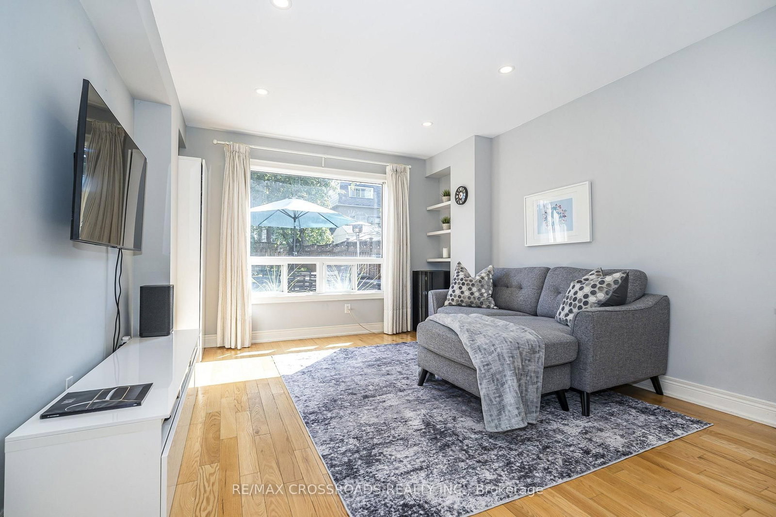 21A Brian Dr, Toronto — 6