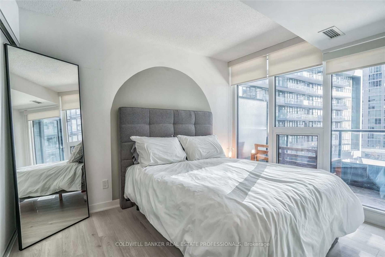 509-80 Queens Wharf Rd, Toronto — 8