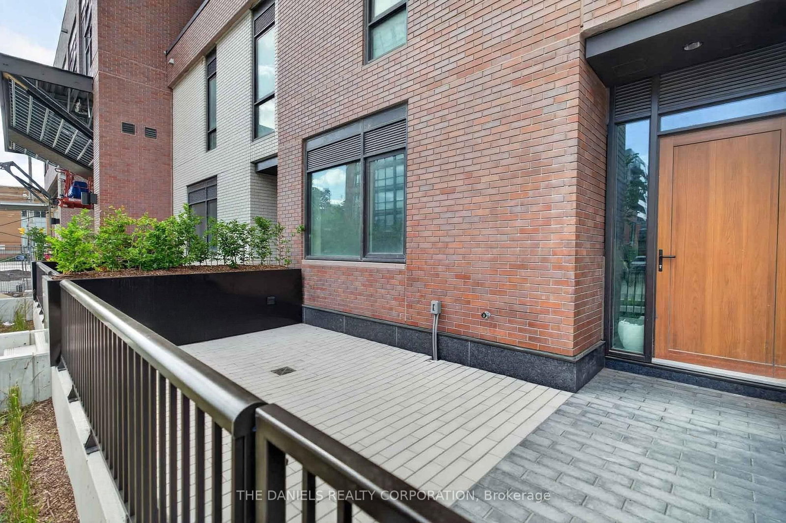 104-10 Oak St, Toronto — 14