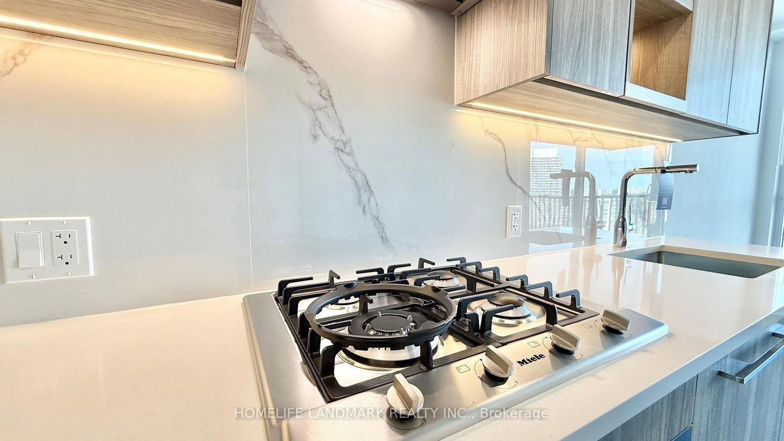 1008-18 Esther Shiner Blvd, Toronto — 8