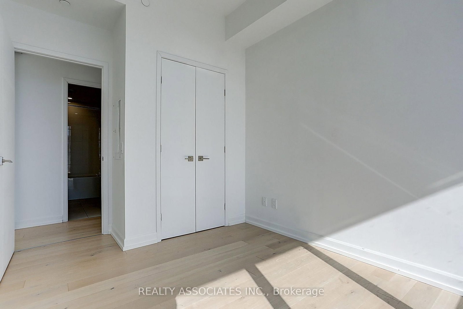 4310-488 University Ave, Toronto — 9