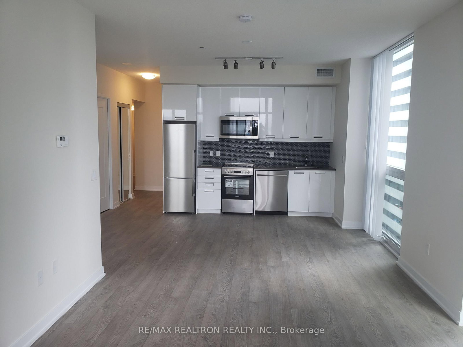 2307-99 John St, Toronto — 4