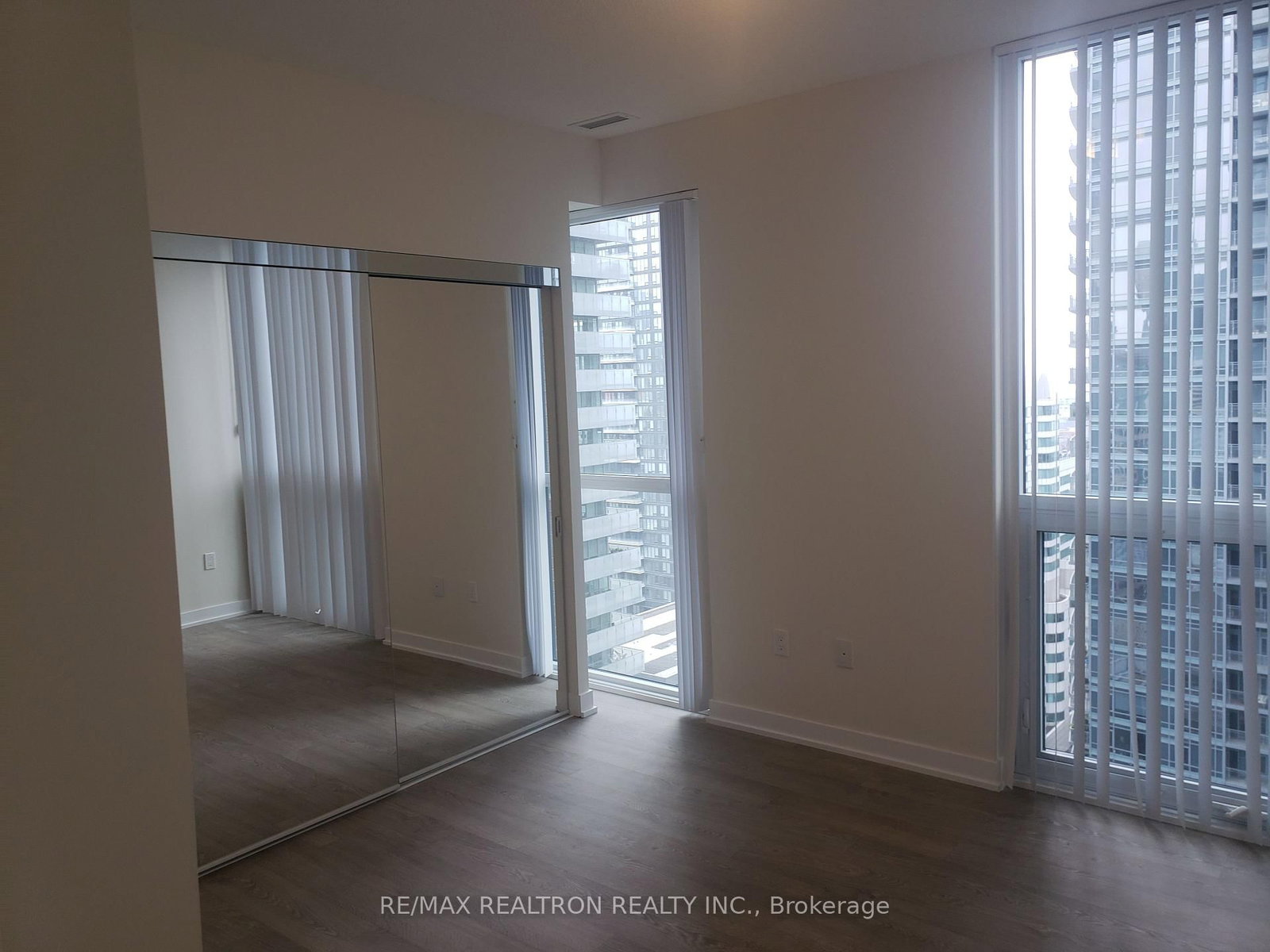 2307-99 John St, Toronto — 6