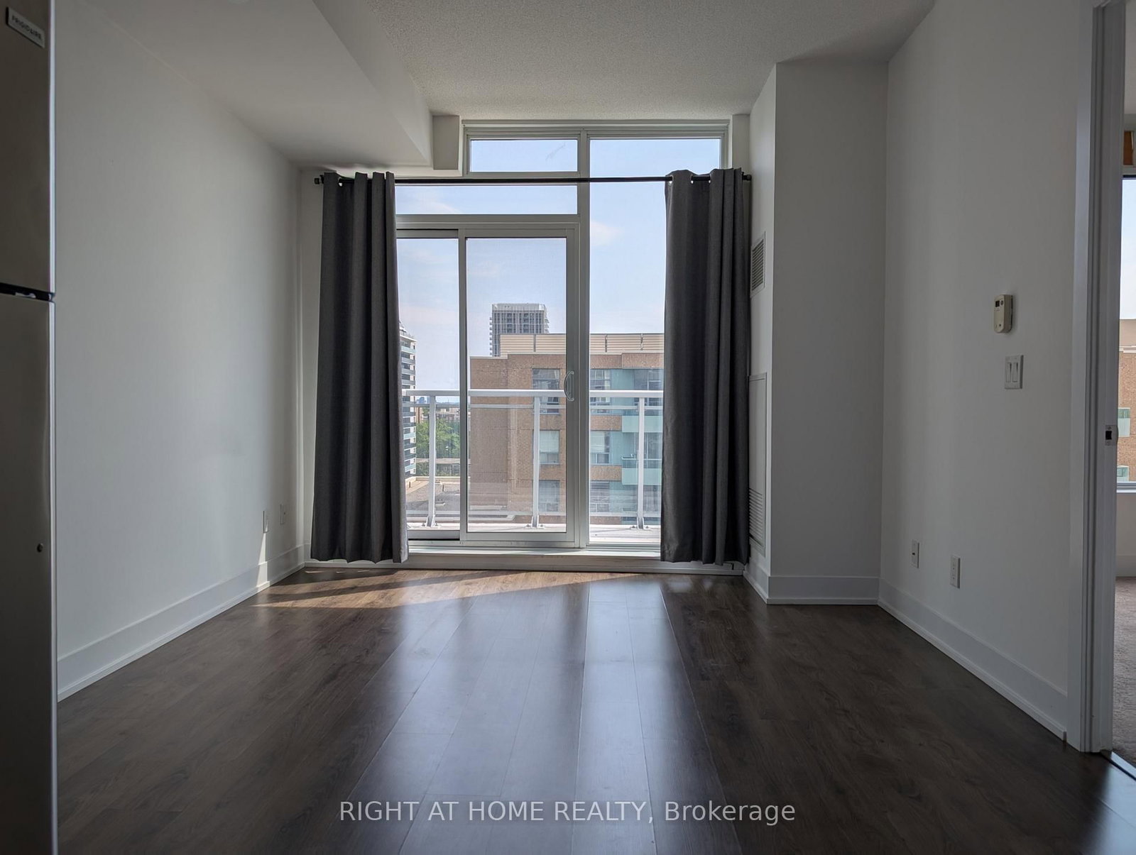 1010-68 Merton St, Toronto — 4