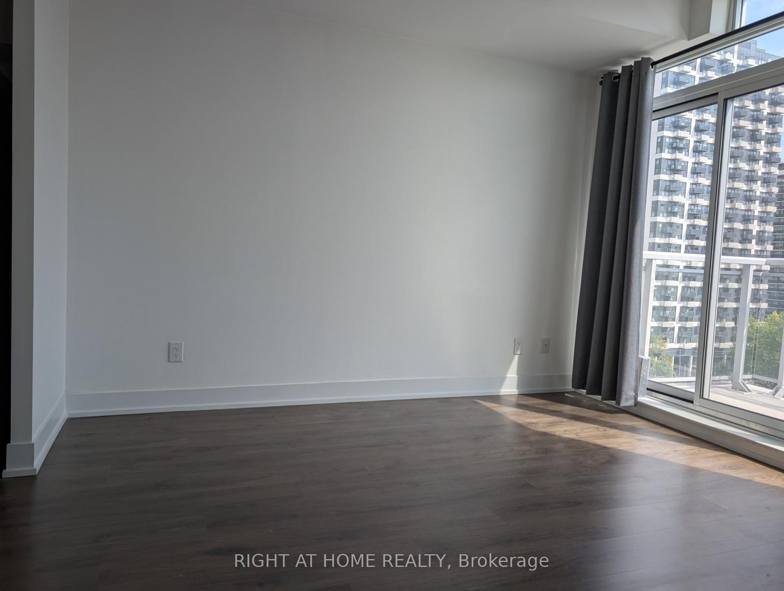 1010-68 Merton St, Toronto — 5