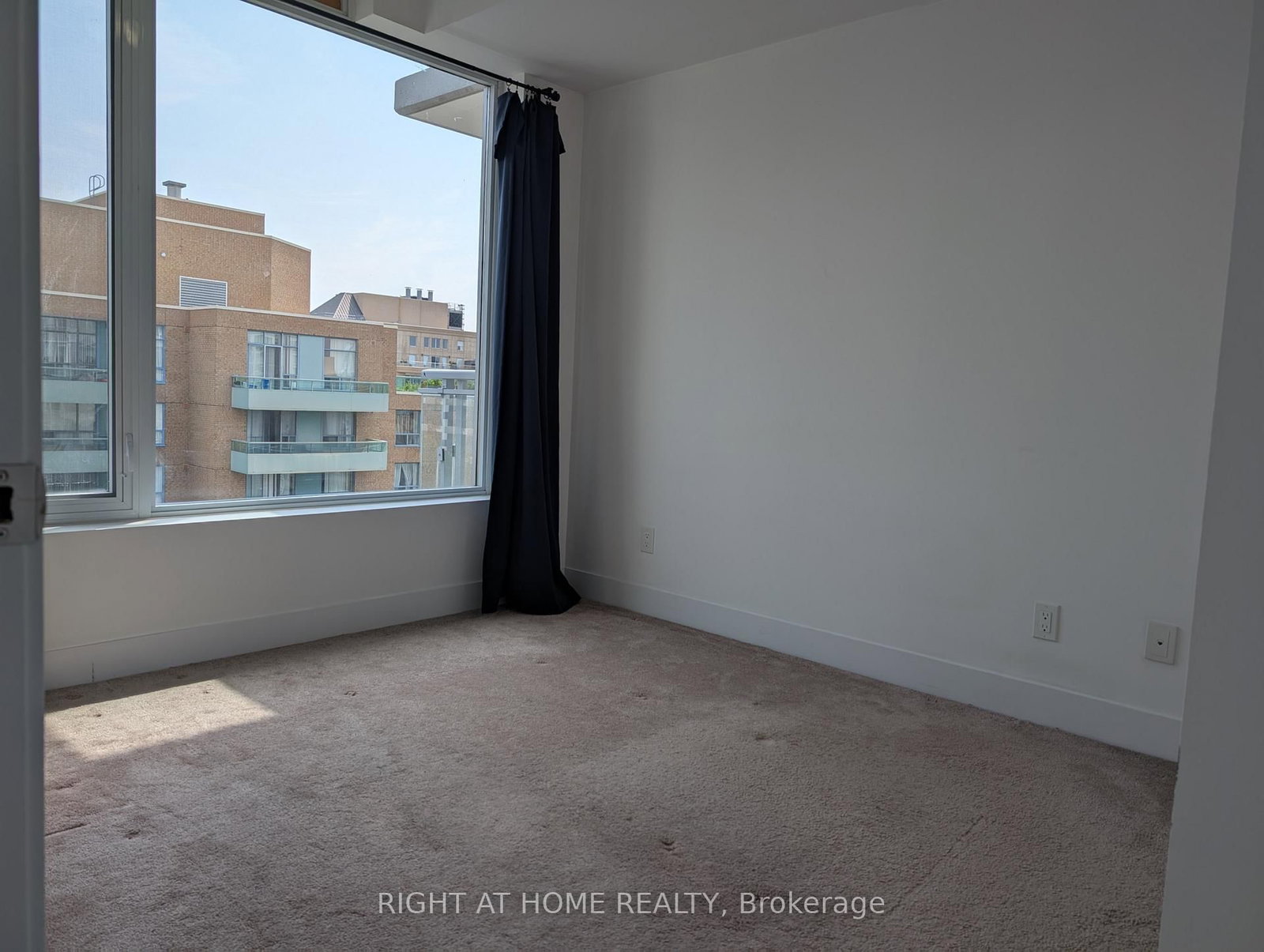 1010-68 Merton St, Toronto — 6