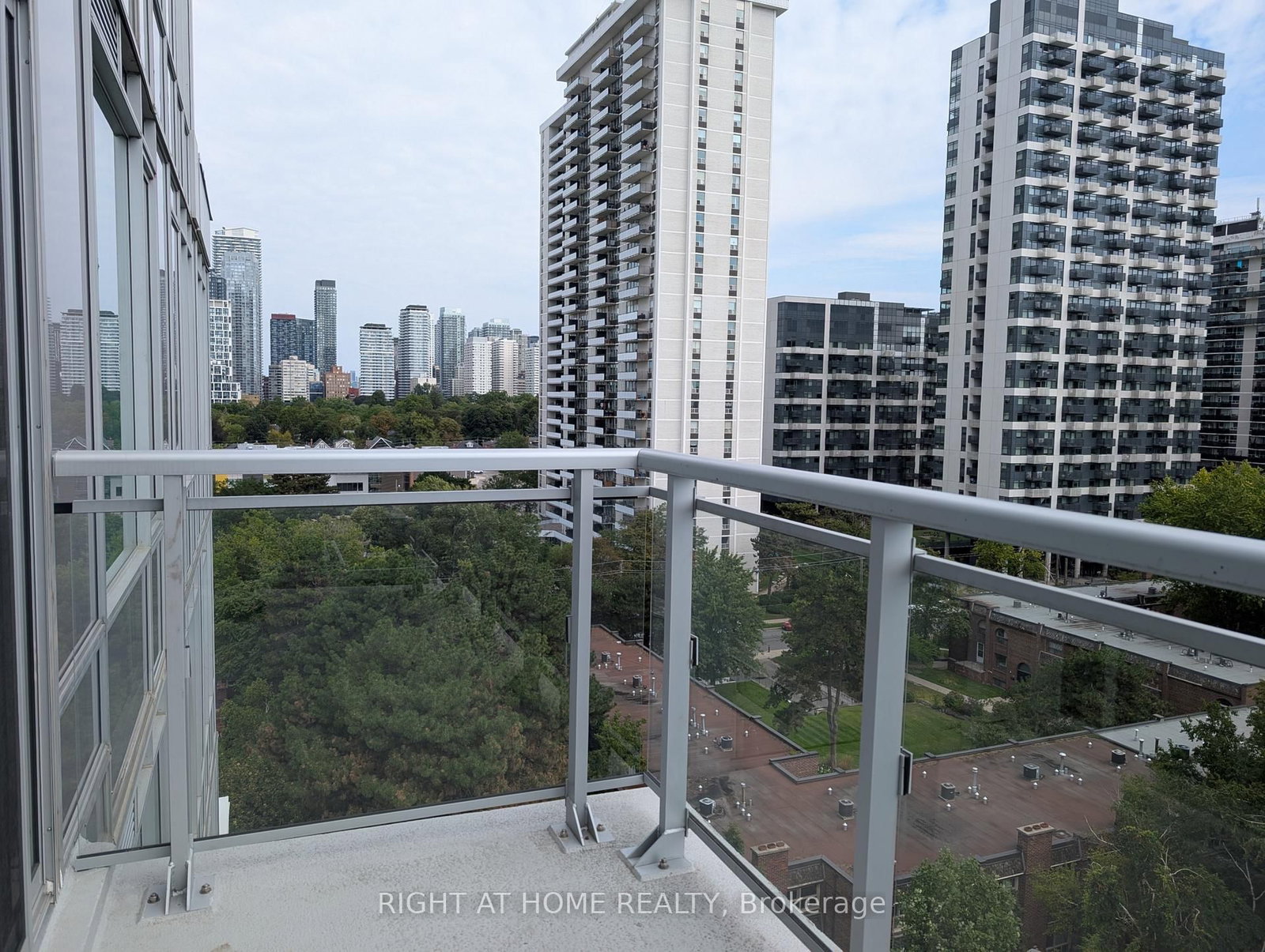 1010-68 Merton St, Toronto — 8