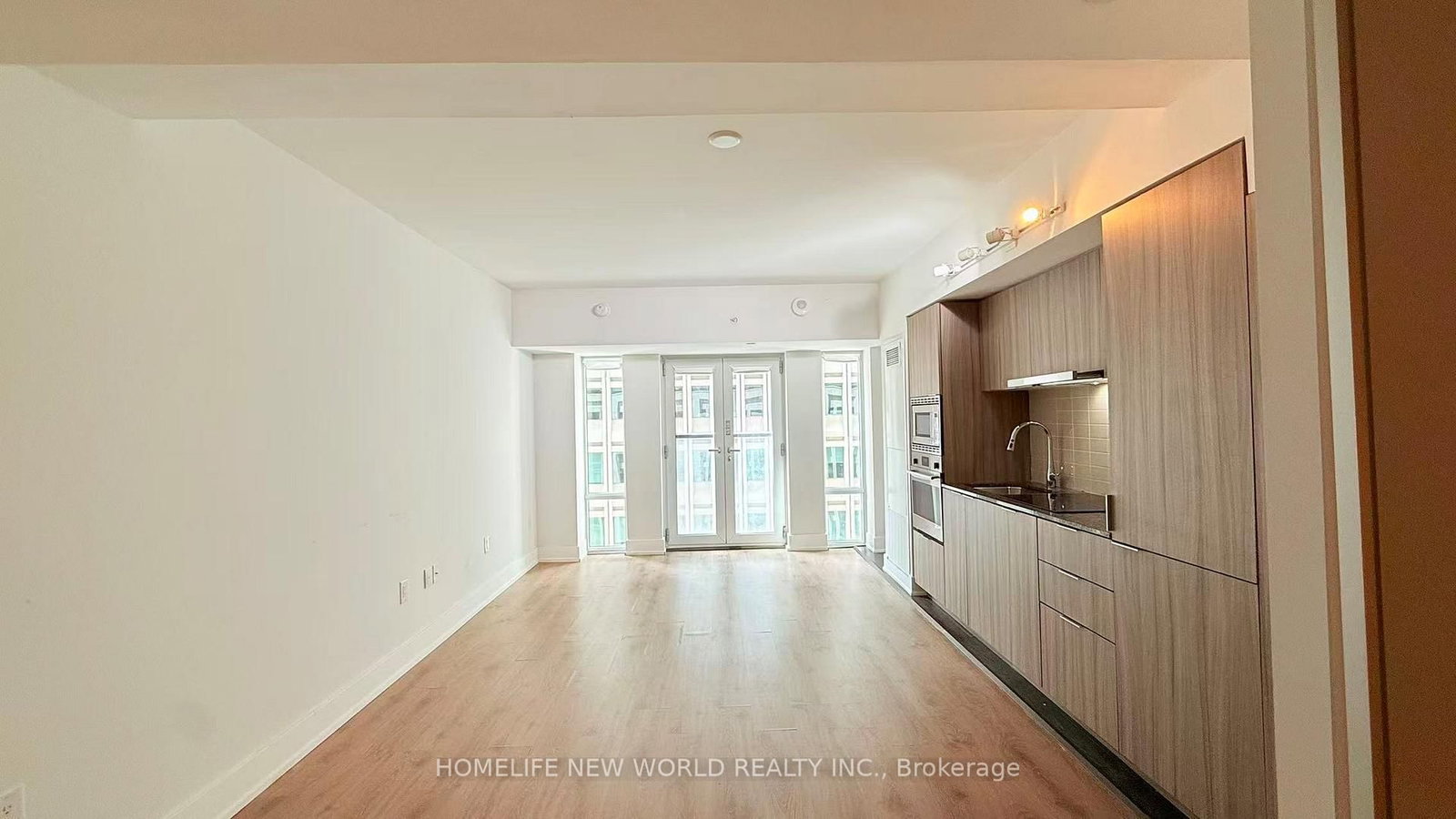 814-955 Bay St, Toronto — 11