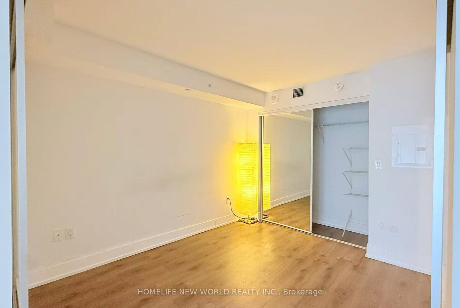 814-955 Bay St, Toronto — 16