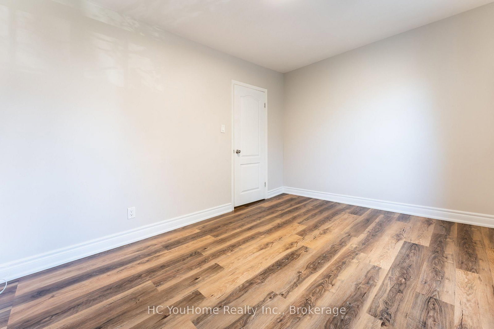 2nd Fl-190 Major St, Toronto — 16