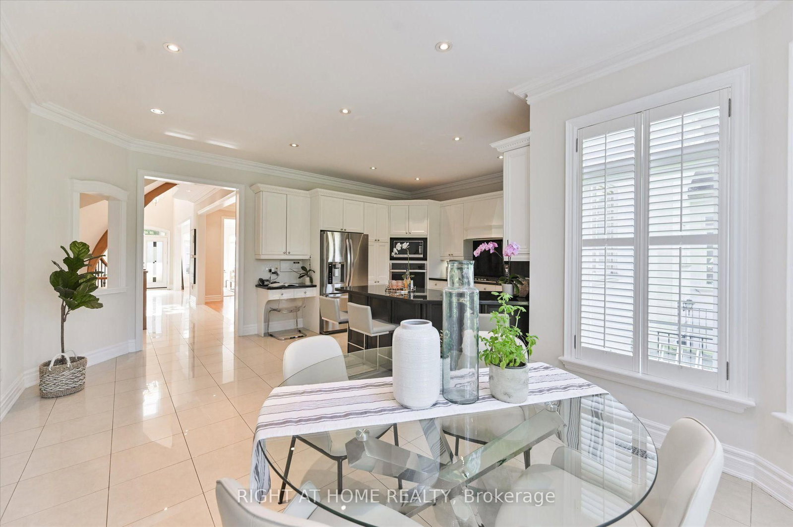 154 Charlton Blvd, Toronto — 14