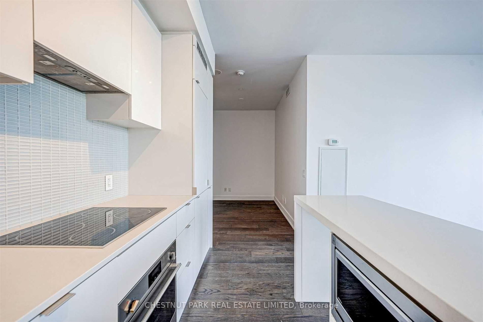3609-7 Grenville St, Toronto — 10