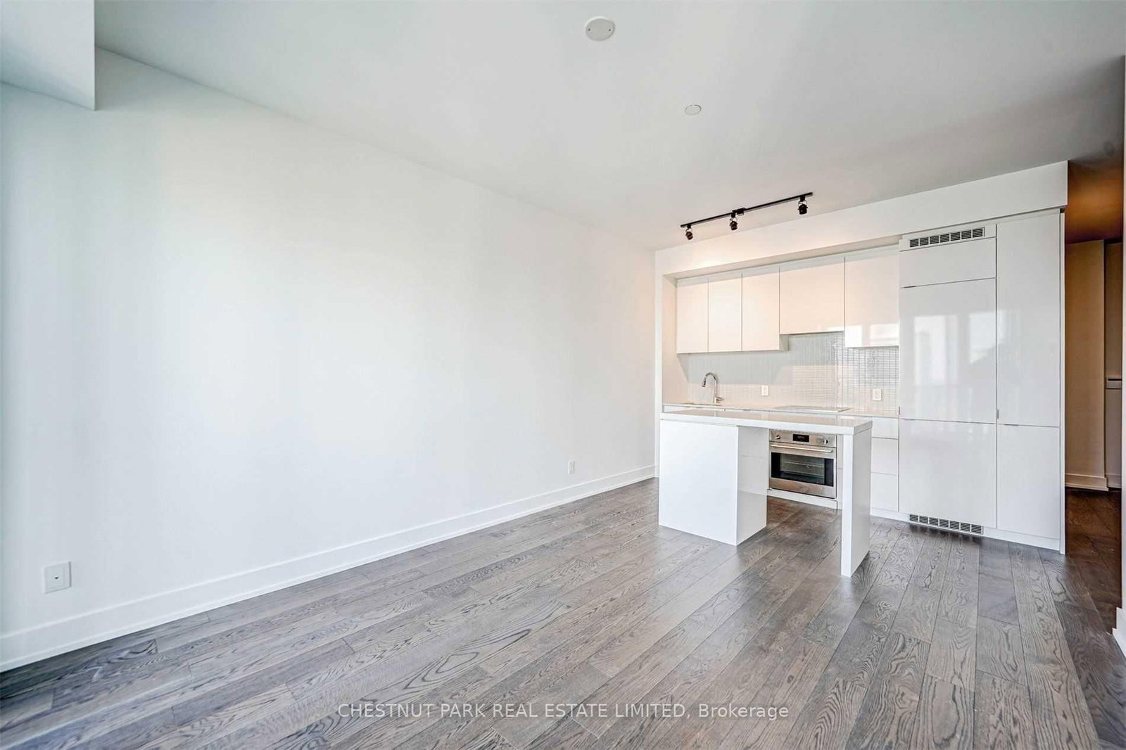 3609-7 Grenville St, Toronto — 14