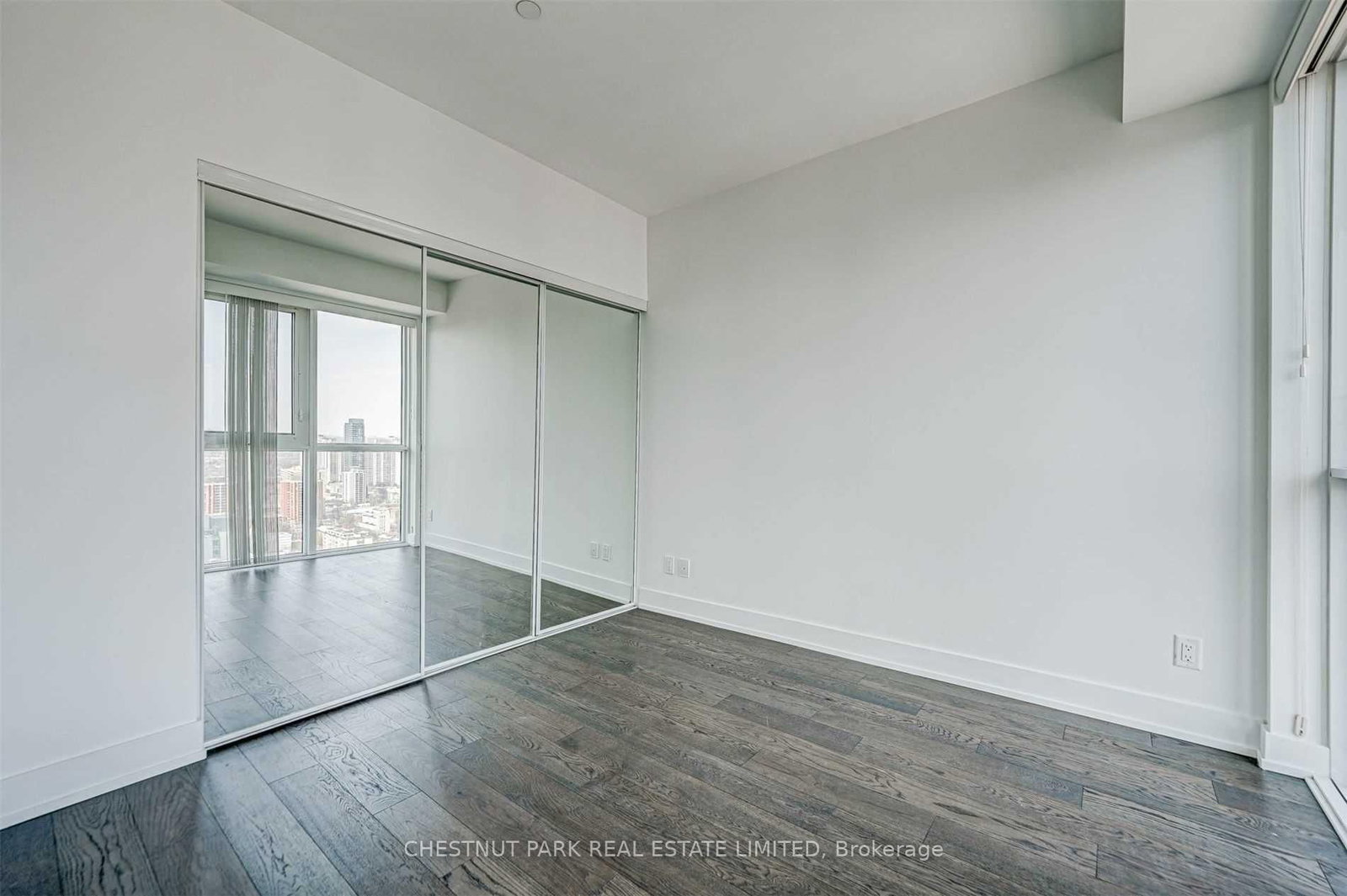 3609-7 Grenville St, Toronto — 16
