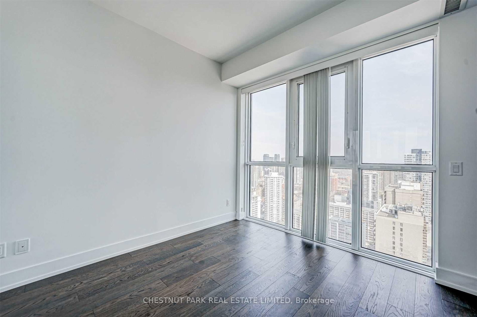 3609-7 Grenville St, Toronto — 17