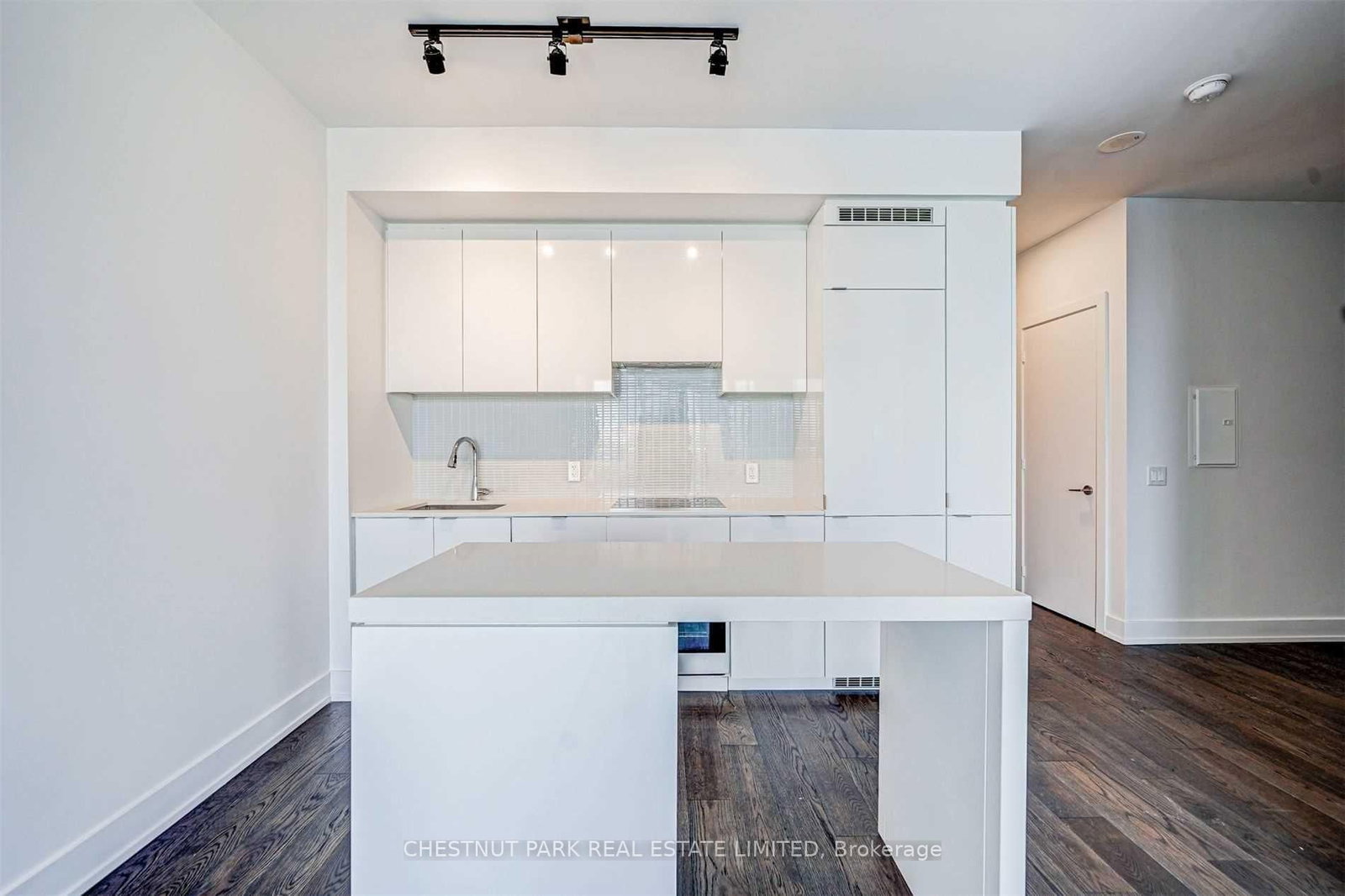 3609-7 Grenville St, Toronto — 9