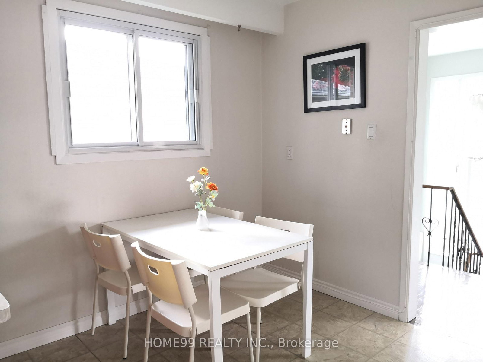 upper,-137 Pineway Blvd, Toronto — 13