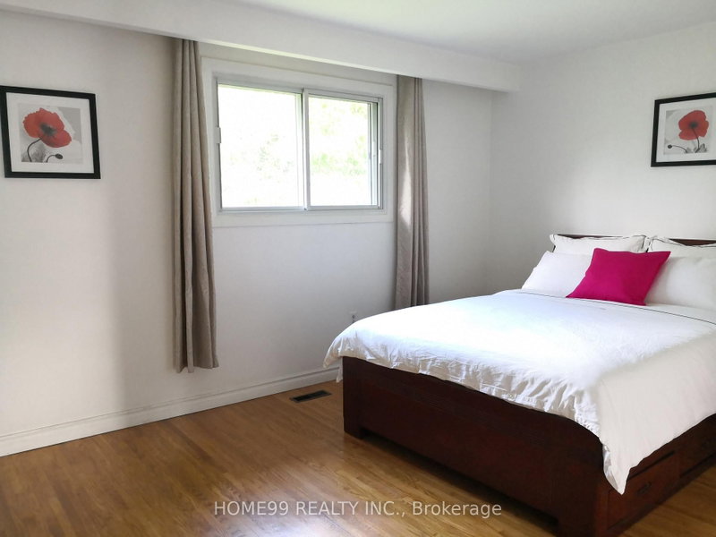 upper, - 137 Pineway Blvd - Photo 2