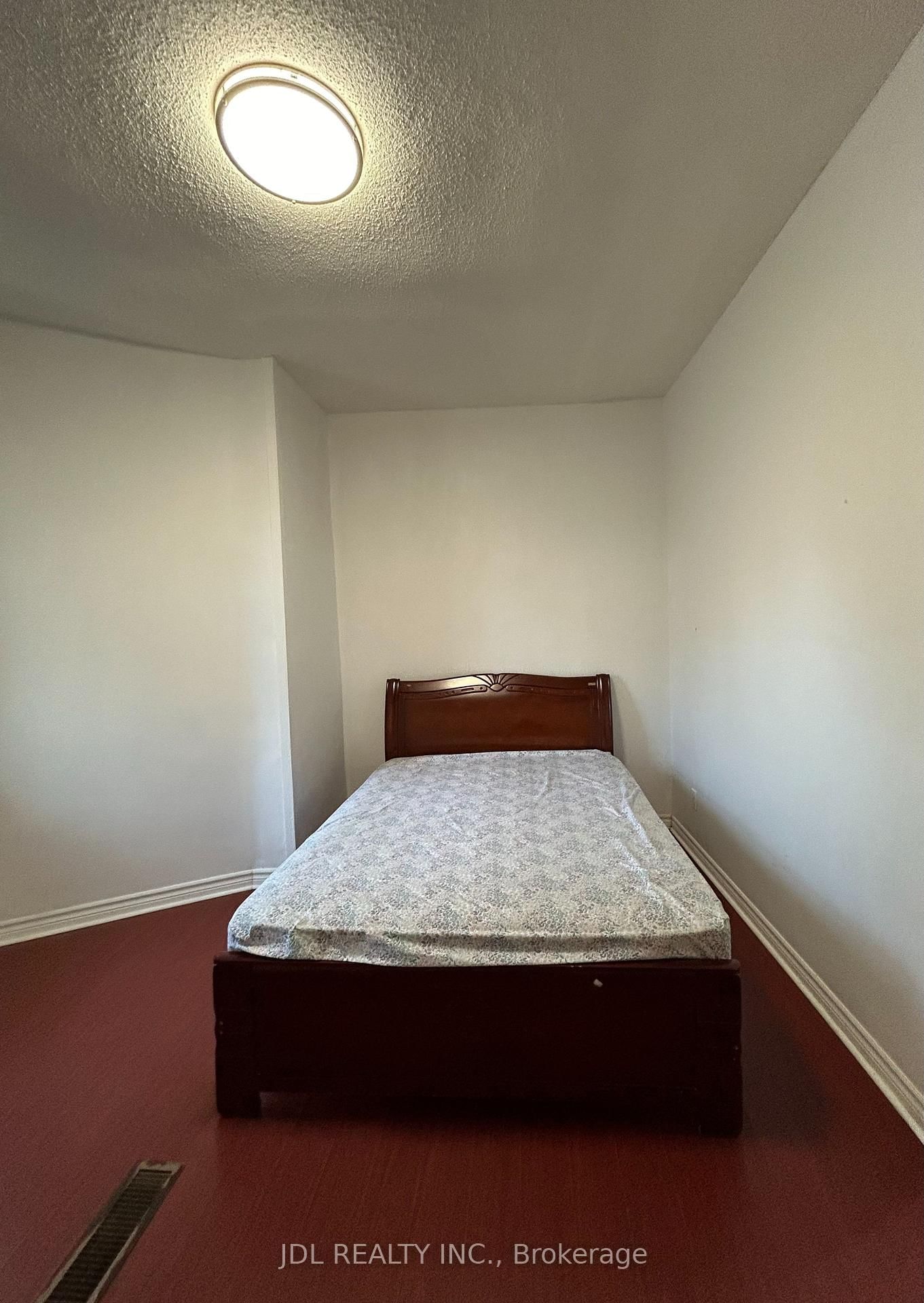 Suite AA Main Floor-4 Fitzroy Terr Terr, Toronto — 4