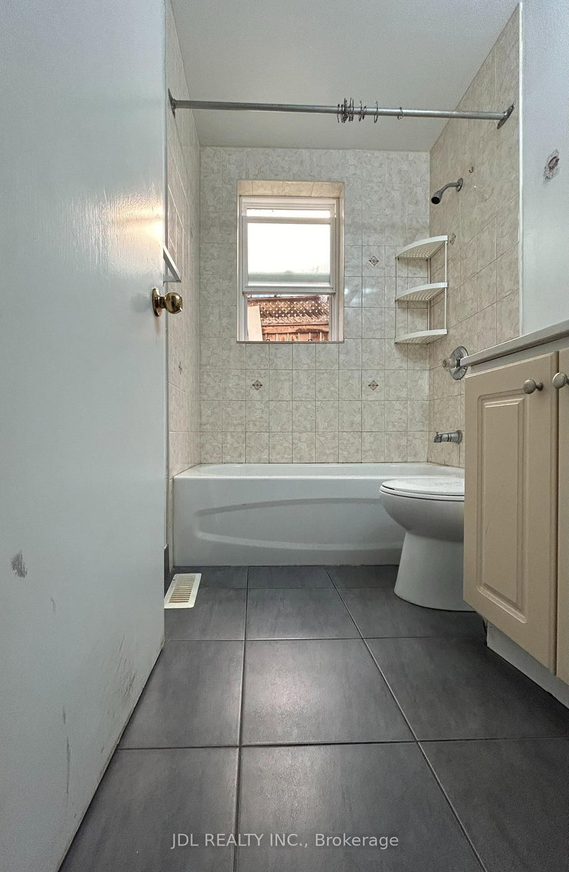 Suite AA Main Floor - 4 Fitzroy Terr Terr - Photo 5
