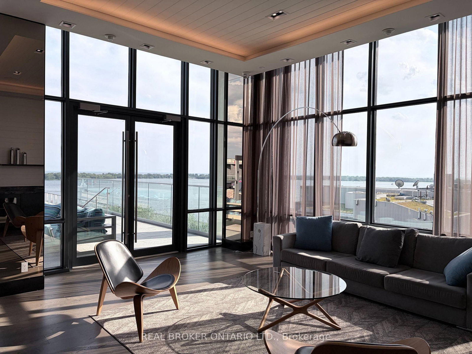 444-15 Merchants Wharf, Toronto — 31