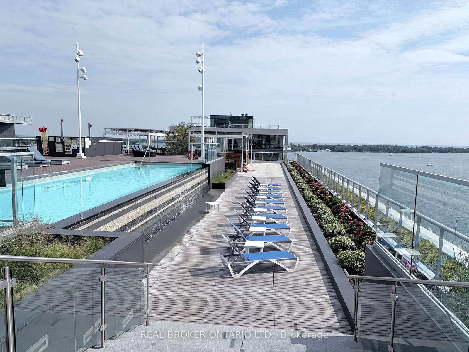 444-15 Merchants Wharf, Toronto — 33