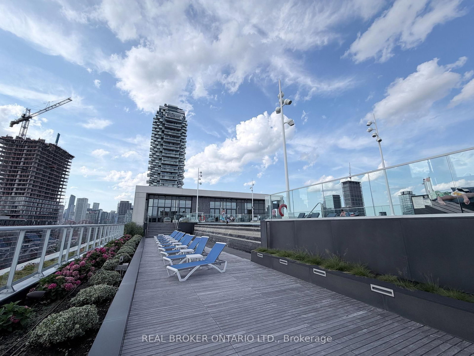 444-15 Merchants Wharf, Toronto — 34