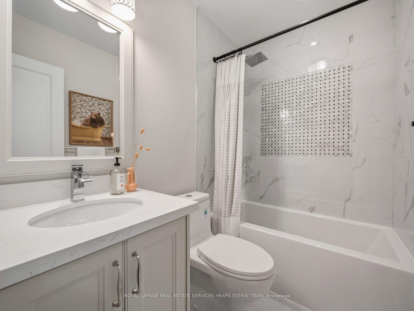 29 Maxwell Ave, Toronto — 32