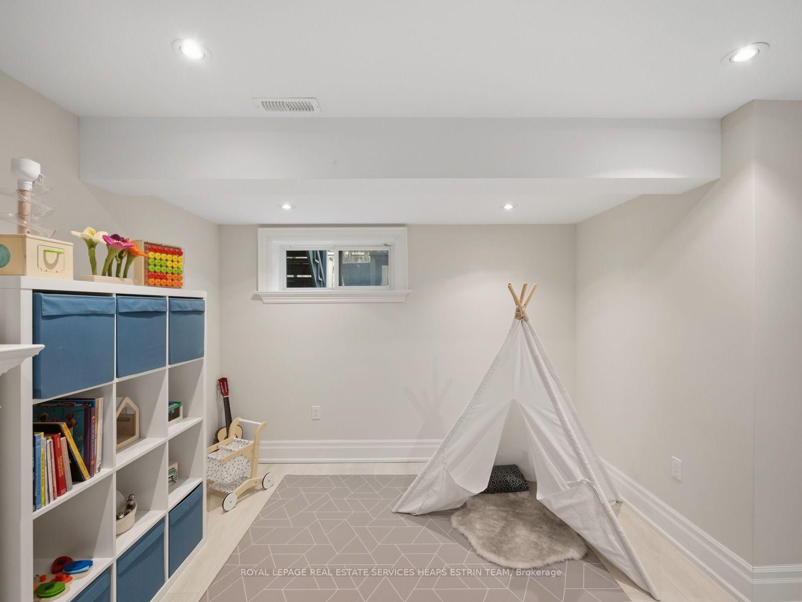 29 Maxwell Ave, Toronto — 42