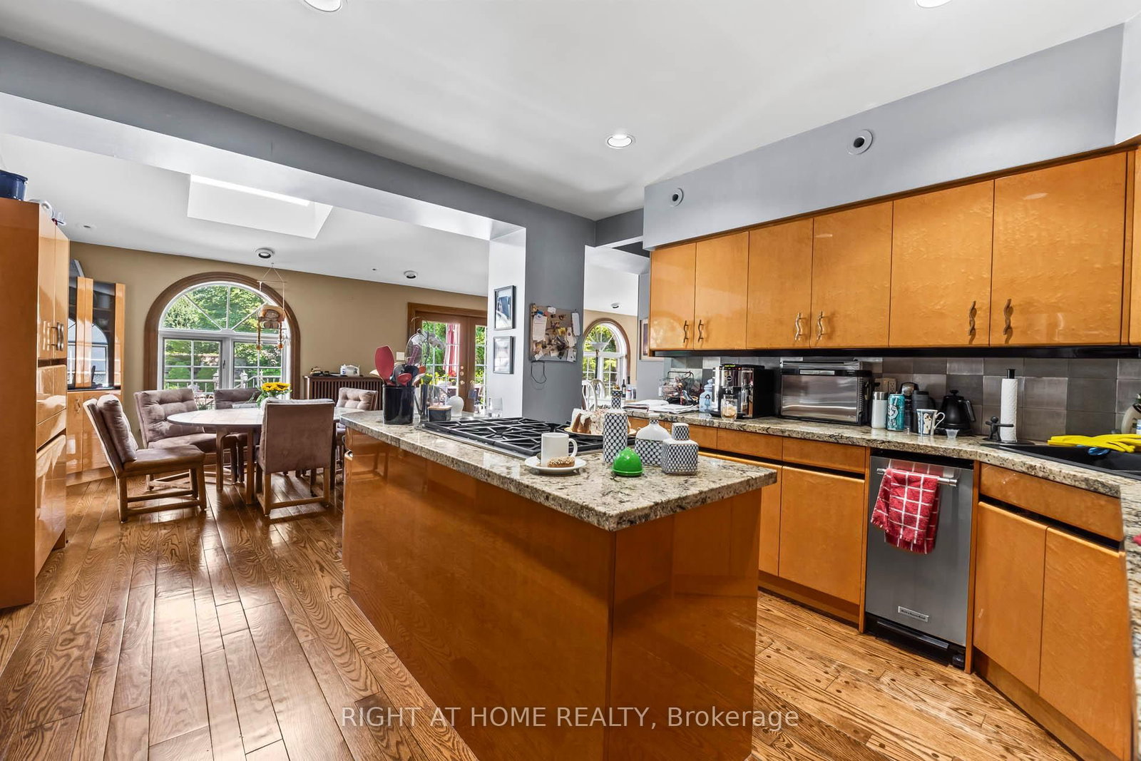 287 RUSSELL HILL Rd, Toronto — 20