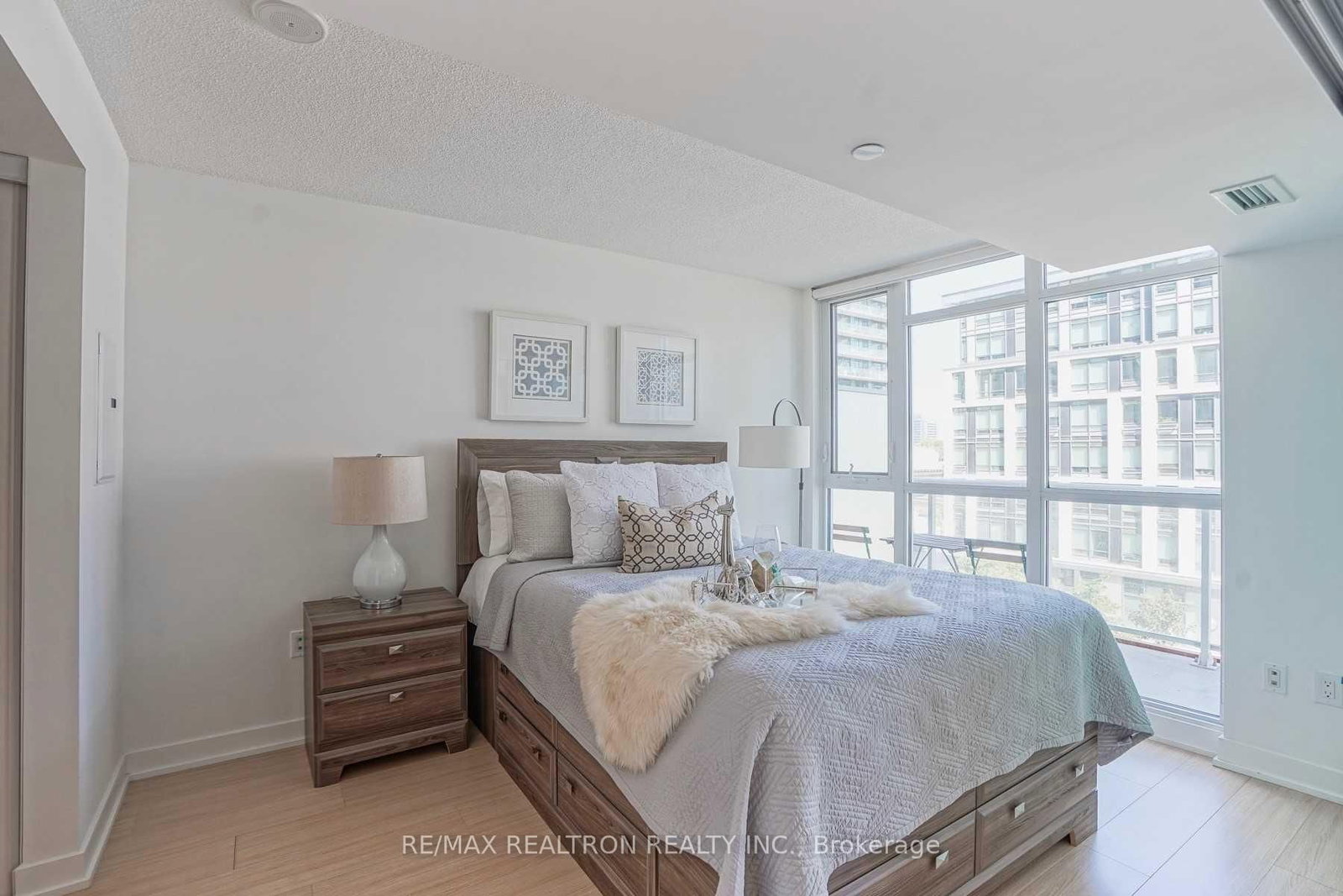 511-85 Queens Wharf Rd, Toronto — 13
