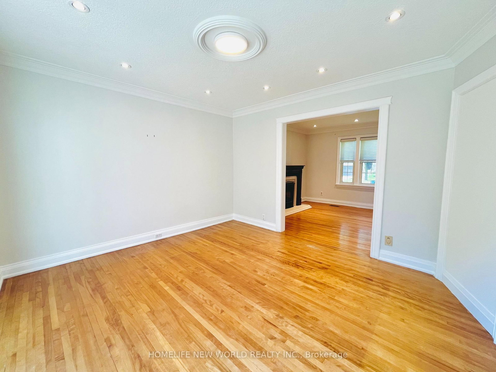 GROUND-121 KINGSDALE Ave, Toronto — 6