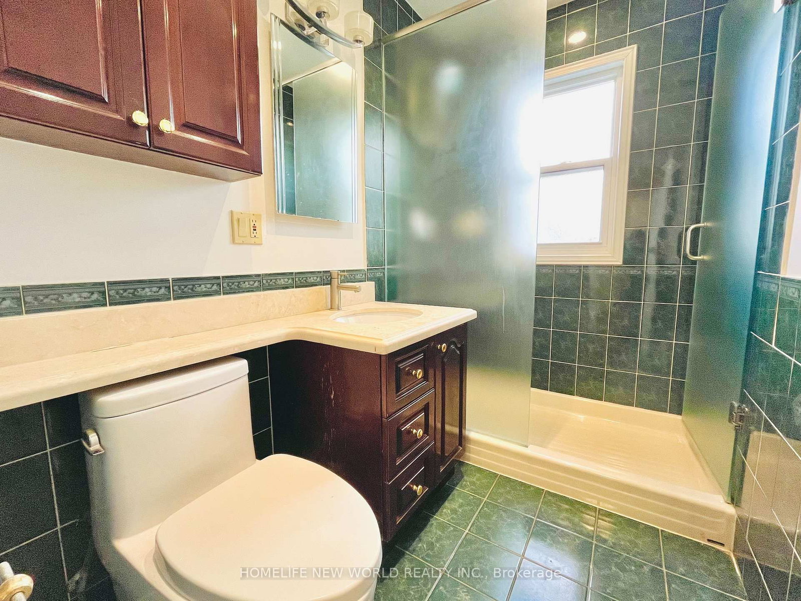 BSMT-121 KINGSDALE Ave, Toronto — 16