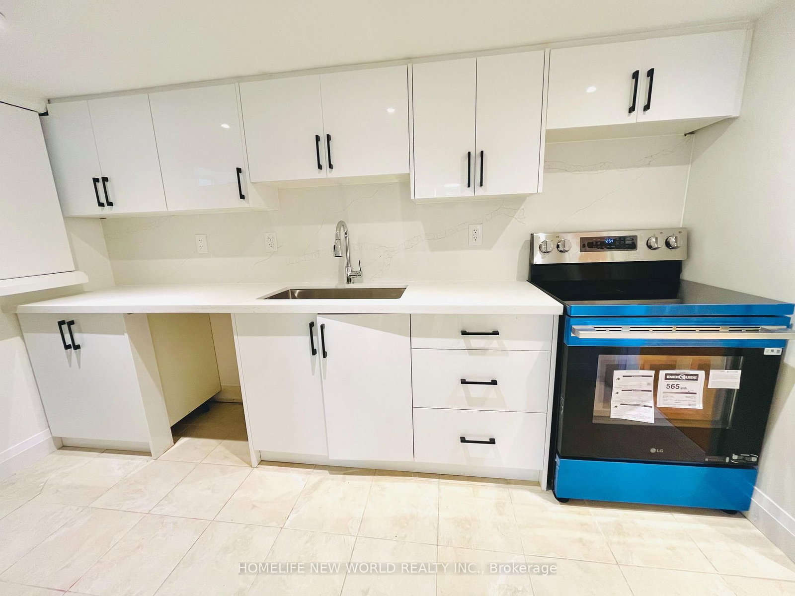 BSMT-121 KINGSDALE Ave, Toronto — 7