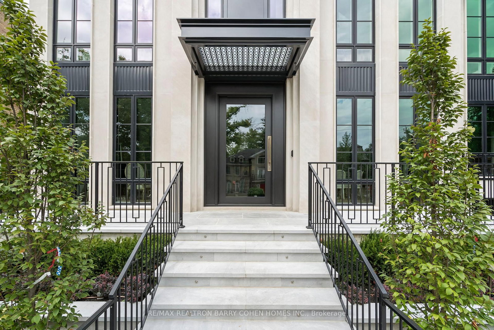 96 Dawlish Ave, Toronto — 2
