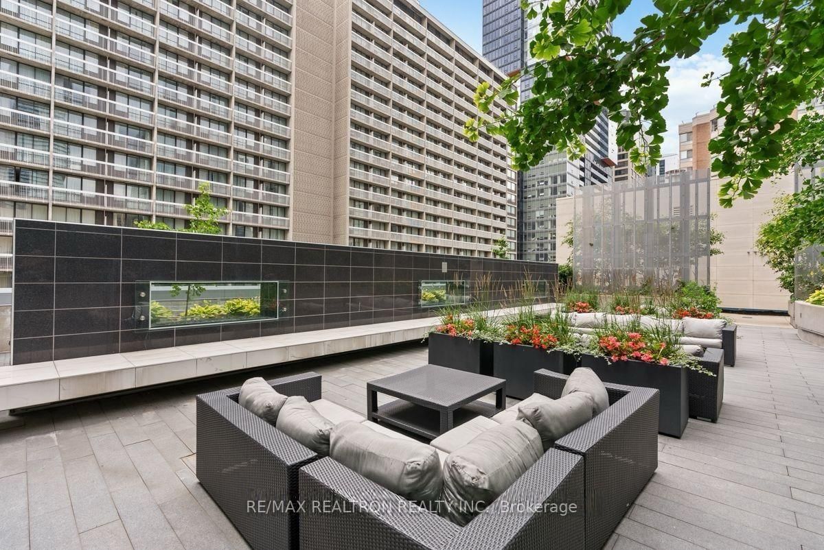 5207-386 Yonge St, Toronto — 16