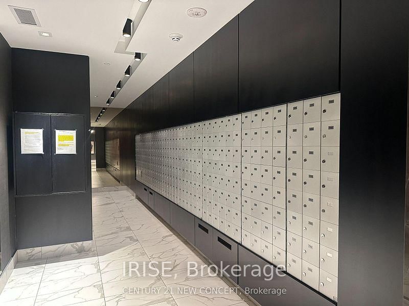 606-327 King St, Toronto — 12