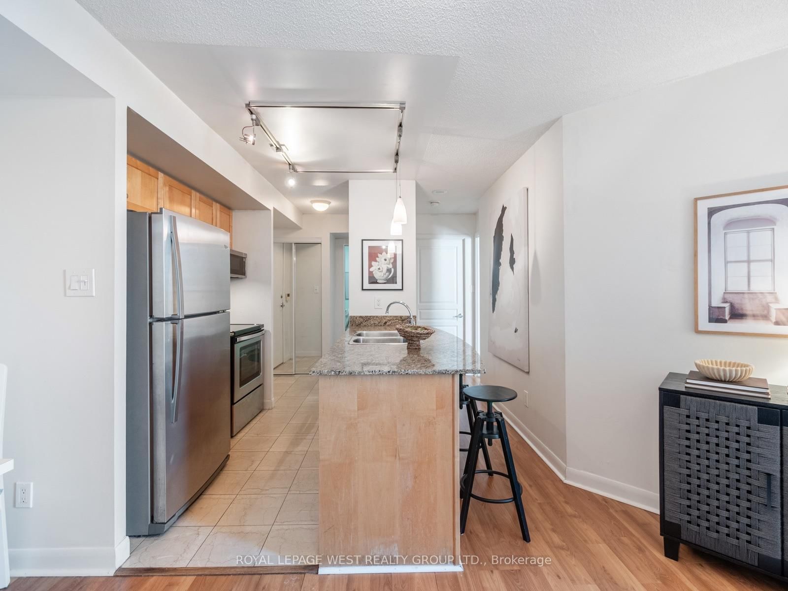 1453-313 Richmond St, Toronto — 21