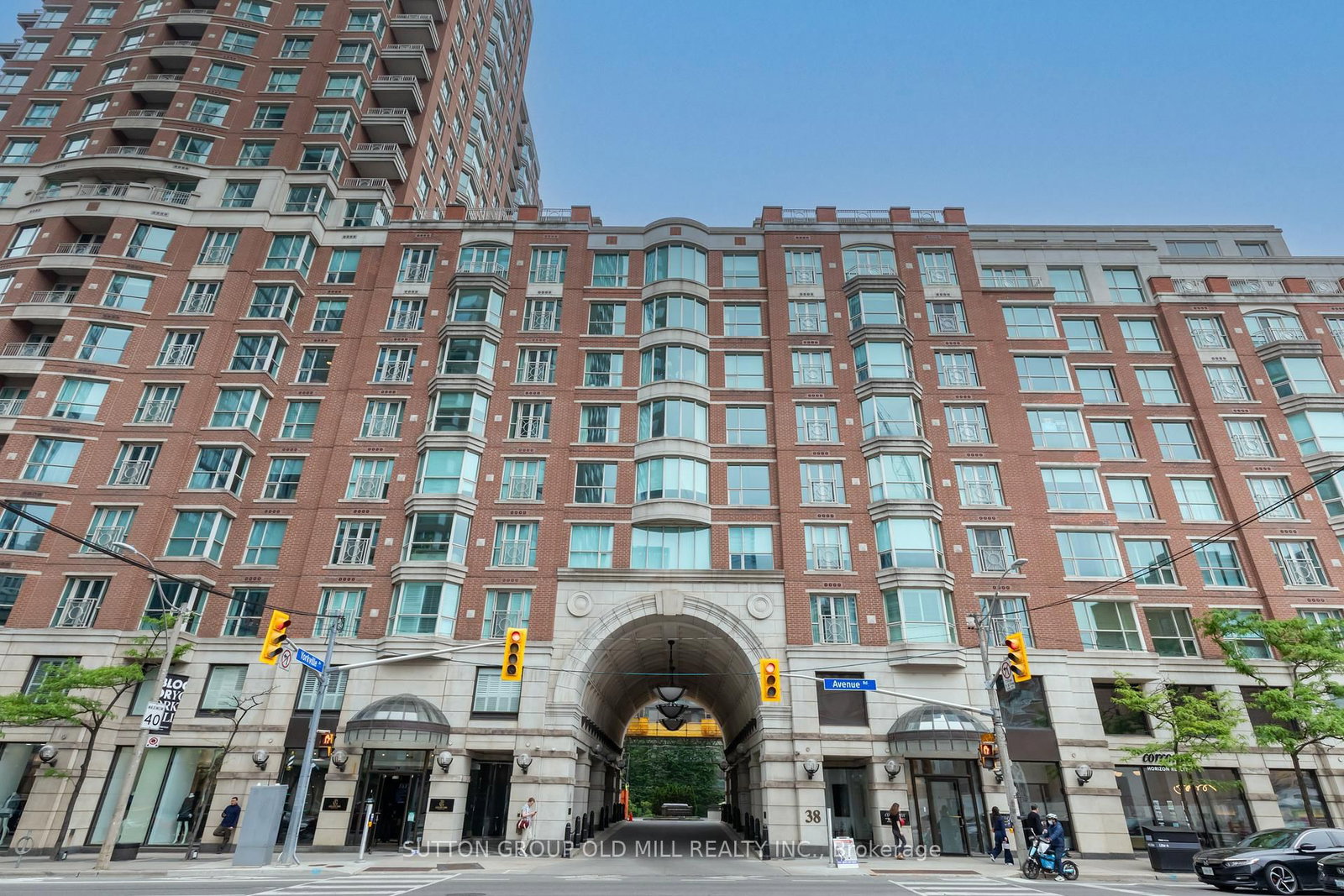 700-38 Avenue Rd, Toronto — 46