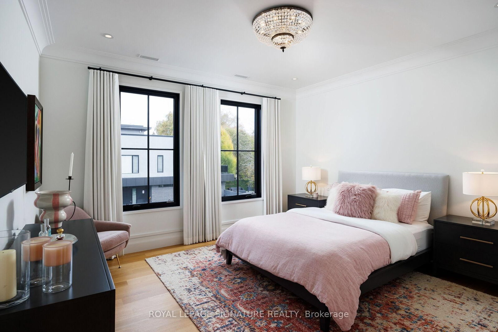 207 Strathallan Blvd, Toronto — 33