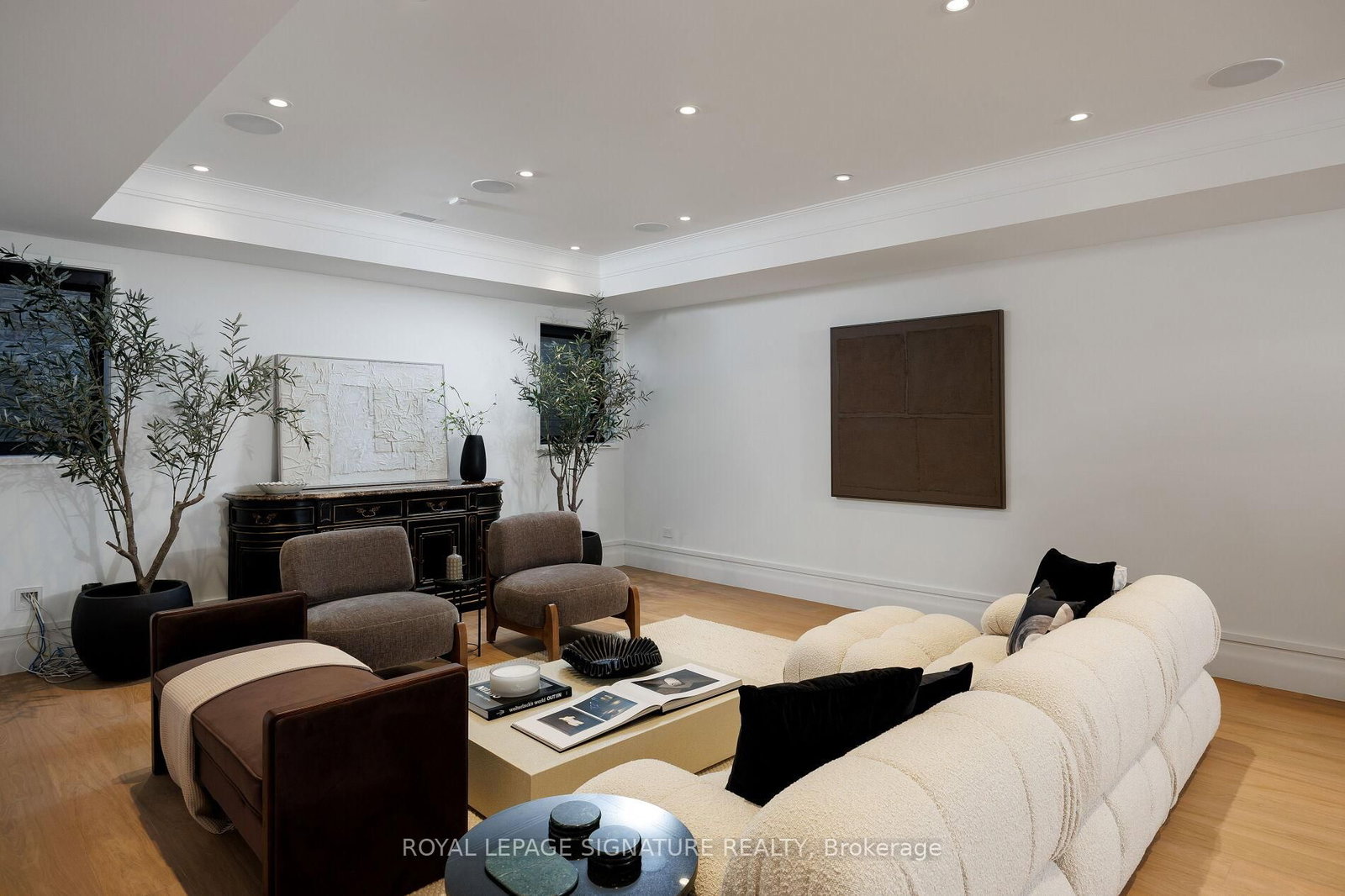 207 Strathallan Blvd, Toronto — 40
