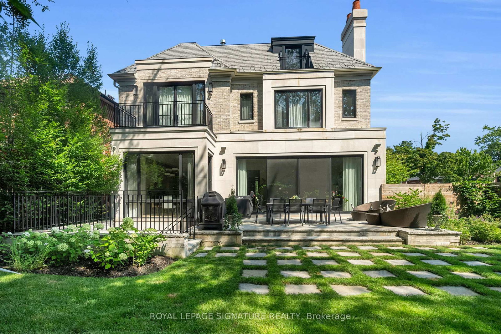 207 Strathallan Blvd, Toronto — 49