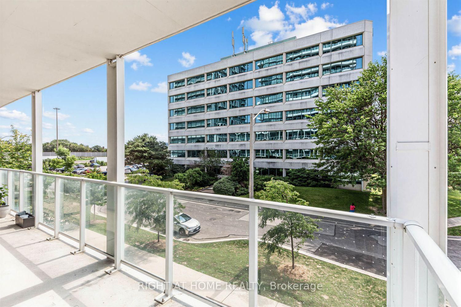 2-180 Fairview Mall Dr, Toronto — 23