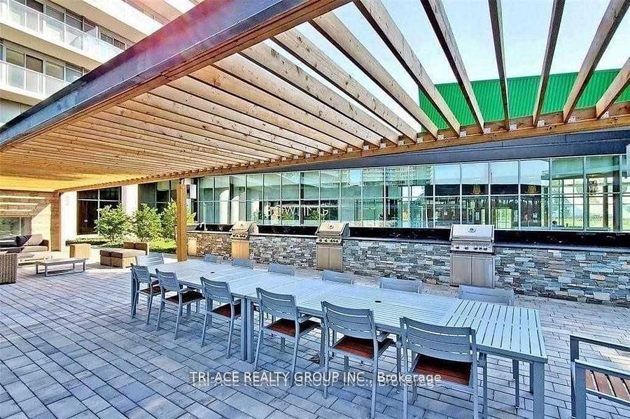Th02-113 Mcmahon Dr, Toronto — 15