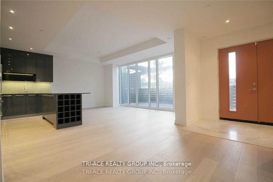 Th02-113 Mcmahon Dr, Toronto — 18