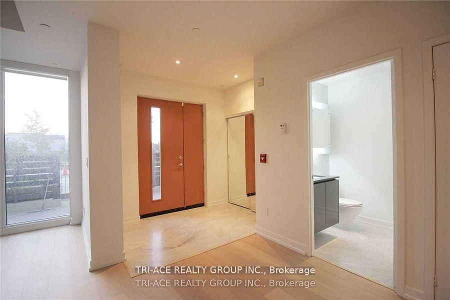 Th02-113 Mcmahon Dr, Toronto — 19