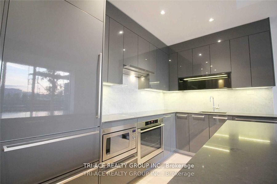 Th02-113 Mcmahon Dr, Toronto — 24