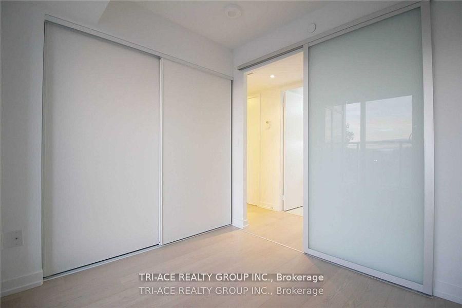 Th02-113 Mcmahon Dr, Toronto — 31
