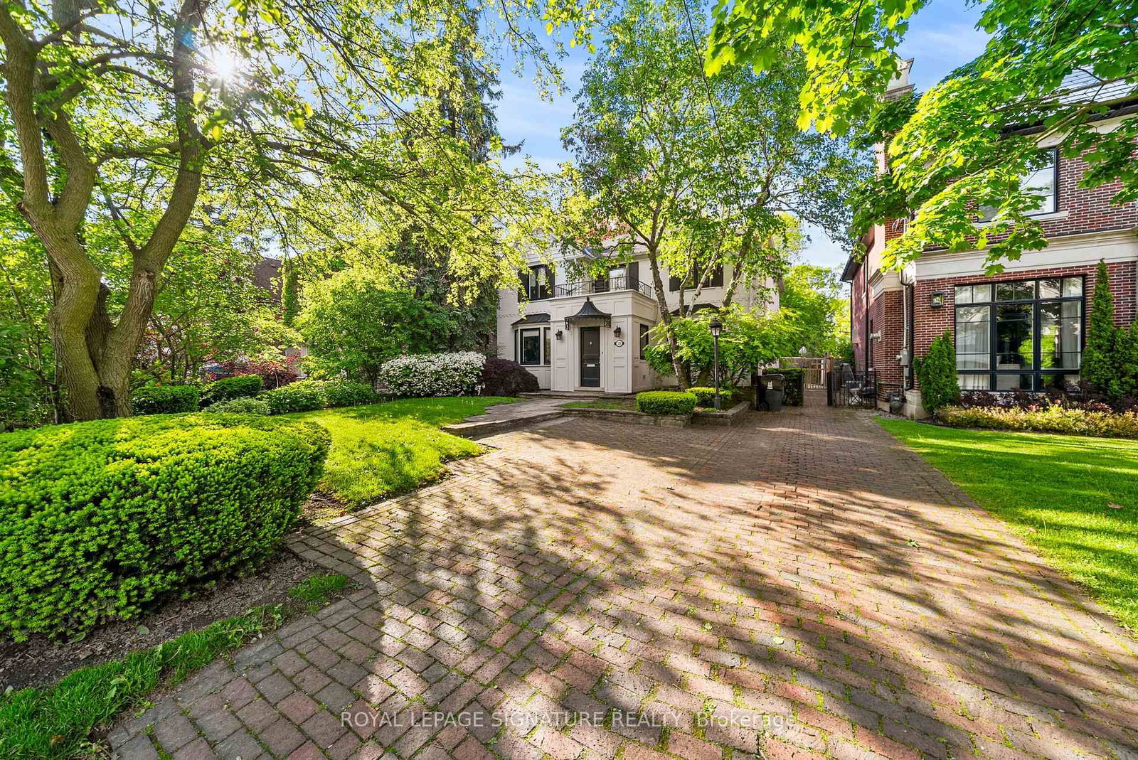 230 Strathallan Wood, Toronto — 2